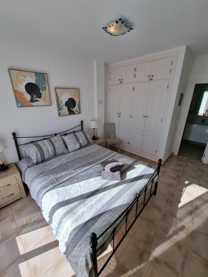 מוחקאר South Facing Apartment, Fantastic Sea Views,Terrace, 300M Beach מראה חיצוני תמונה