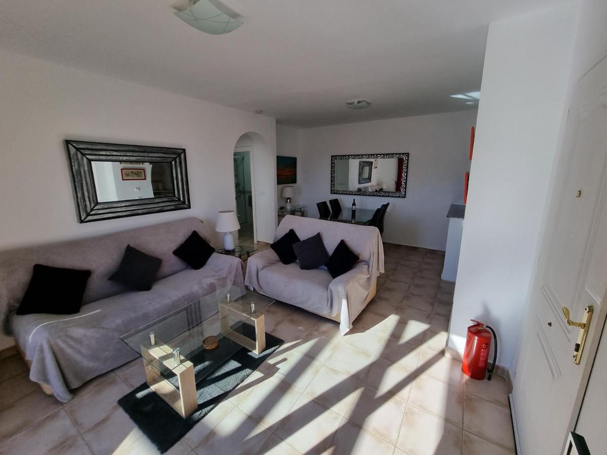 מוחקאר South Facing Apartment, Fantastic Sea Views,Terrace, 300M Beach מראה חיצוני תמונה